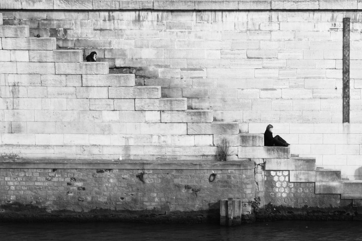 Régie son et lumière pendant un débat produit à Bordeaux